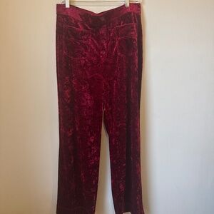 Halara red pocket front and back pants